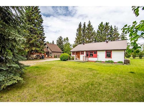 101 Riverside Street, Markerville, AB - Outdoor