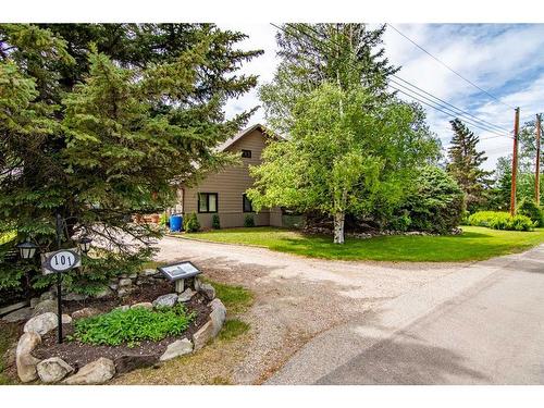 101 Riverside Street, Markerville, AB - Outdoor