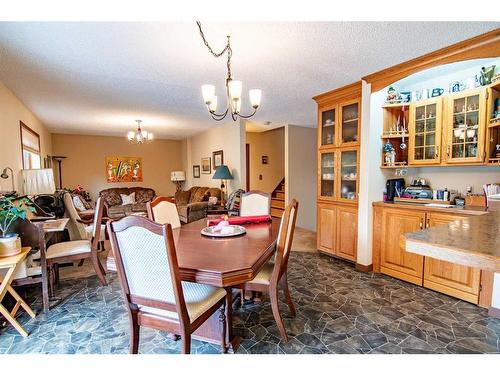 101 Riverside Street, Markerville, AB - Indoor Photo Showing Dining Room