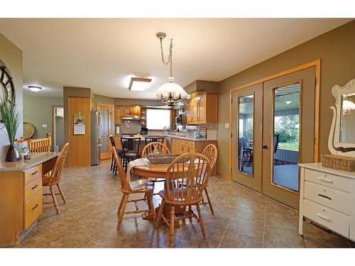 182048 Rge Rd 163, Rural Newell, County Of, AB - Indoor Photo Showing Dining Room