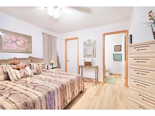 40 Upland Street, Brooks, AB - Indoor Photo Showing Bedroom