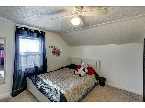 312031 Rr 19-2, Morrin, AB - Indoor Photo Showing Bedroom