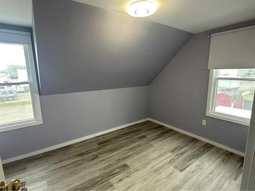 306 1 Street West, Hanna, AB - Indoor Photo Showing Other Room