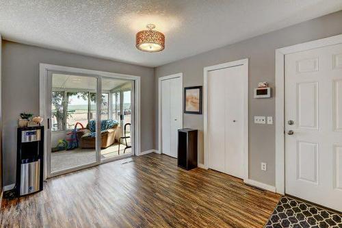 280071 Highway 841, Rural Kneehill County, AB - Indoor Photo Showing Bedroom