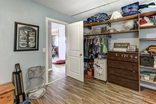 280071 Highway 841, Rural Kneehill County, AB - Indoor Photo Showing Bathroom