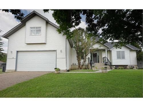 424 Gwen Avenue, Rosemary, AB - Outdoor With Facade