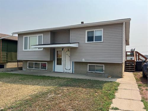 810 3 Street Sw, Drumheller, AB - Outdoor