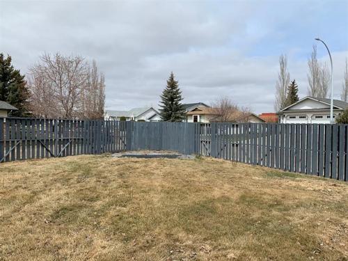 304 2 Street West, Duchess, AB 