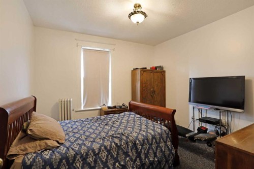 221 Centre Street, Tilley, AB 