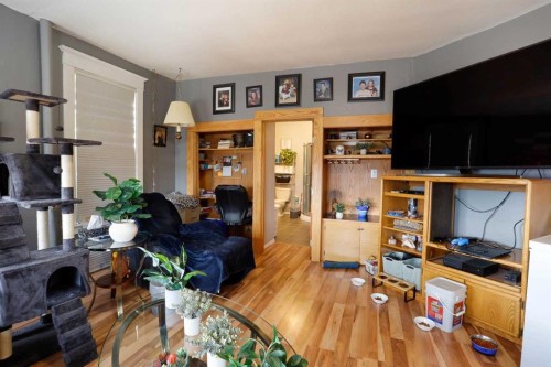 221 Centre Street, Tilley, AB 