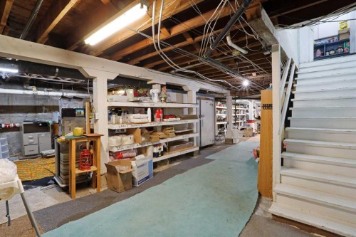 221 Centre Street, Tilley, AB 