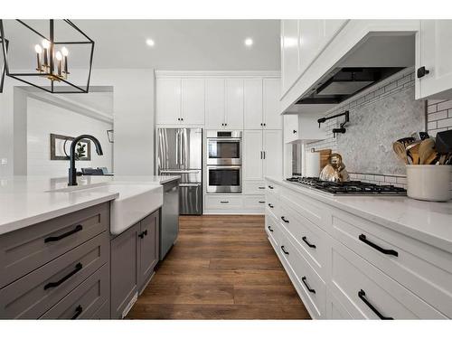 34446 Range Road 21, Rural Red Deer County, AB - Indoor Photo Showing Kitchen With Upgraded Kitchen