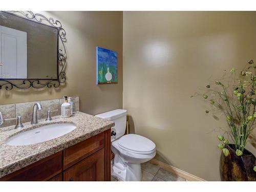 1272 1 Avenue Nw, Drumheller, AB - Indoor Photo Showing Bathroom