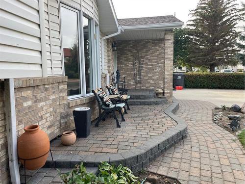 525 8 Avenue, Bassano, AB - Outdoor With Deck Patio Veranda