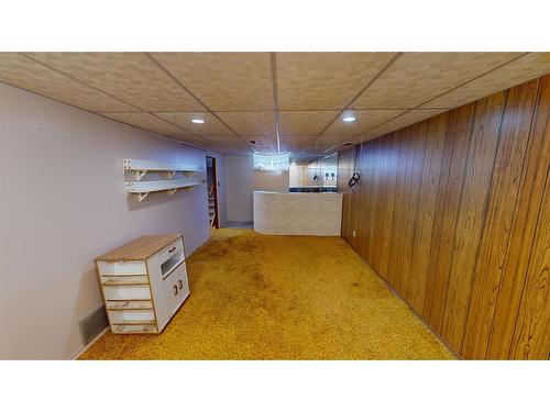 518 4 Avenue, Bassano, AB - Indoor Photo Showing Basement