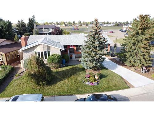 609 Kennedy Place, Hanna, AB - Outdoor