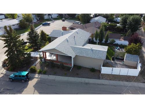 609 Kennedy Place, Hanna, AB - Outdoor