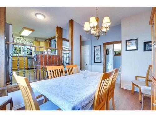 904 Argue Drive, Hanna, AB - Indoor Photo Showing Dining Room