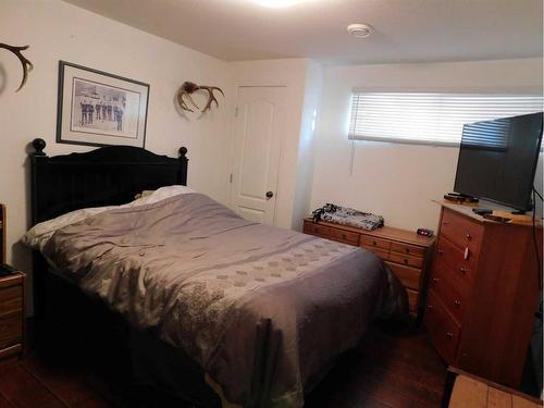 87 Greystone Close East, Brooks, AB - Indoor Photo Showing Bedroom