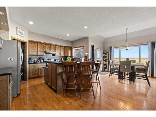 464 Sunset Link, Crossfield, AB - Indoor