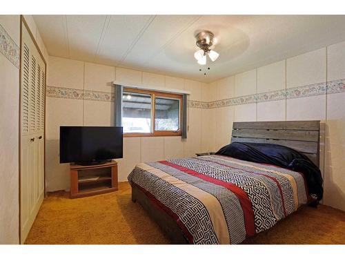 616 3 Avenue, Bassano, AB - Indoor Photo Showing Bedroom