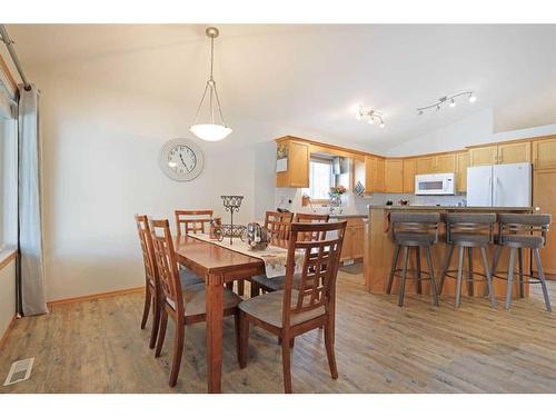 114 Southshore Drive East, Brooks, AB - Indoor Photo Showing Dining Room