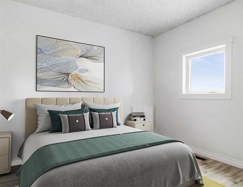 417 Railway Avenue, Scandia, AB - Indoor Photo Showing Bedroom