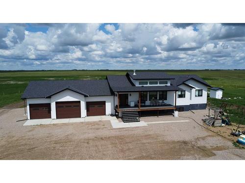 10272 Township Road 300, Rural Special Areas No. 2, AB - Outdoor