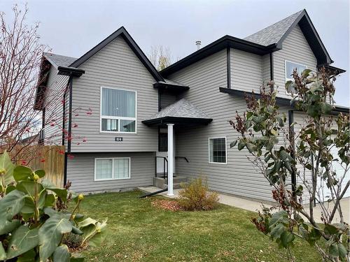 84 Upland Street, Brooks, AB - Outdoor