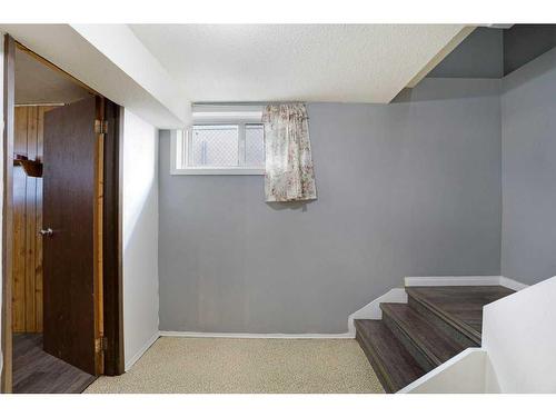 16 Chinook Crescent West, Brooks, AB - Indoor Photo Showing Other Room