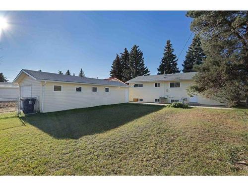 16 Chinook Crescent West, Brooks, AB - Outdoor