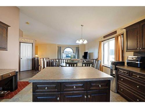 188 Upland Avenue West, Brooks, AB - Indoor Photo Showing Kitchen