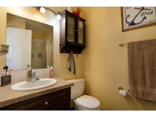 188 Upland Avenue West, Brooks, AB - Indoor Photo Showing Bathroom