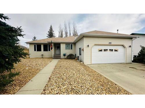 606 2 Avenue, Drumheller, AB - Outdoor