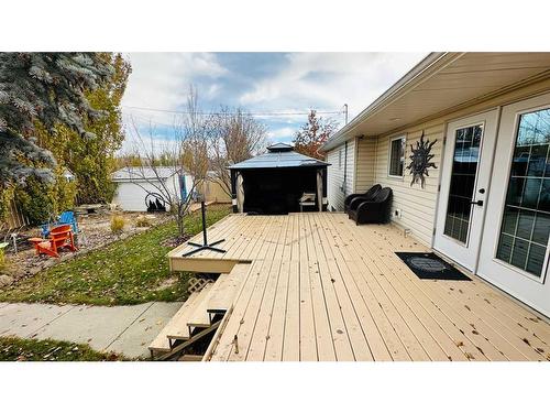 606 2 Avenue, Drumheller, AB - Outdoor With Deck Patio Veranda With Exterior