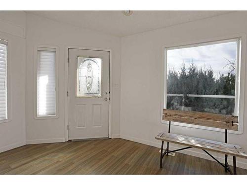 228 3 Street East, Duchess, AB - Indoor Photo Showing Other Room