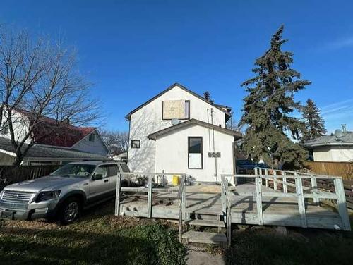 309 4 Avenue East, Hanna, AB - Outdoor