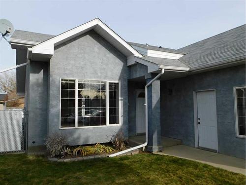 48 Kellington Close, Brooks, AB - Outdoor