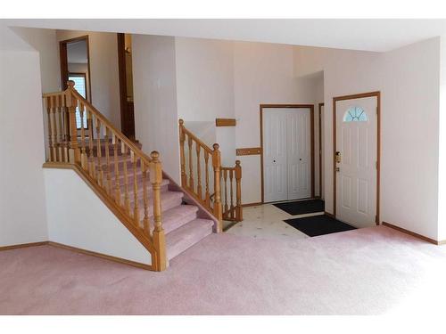 48 Kellington Close, Brooks, AB - Indoor Photo Showing Other Room