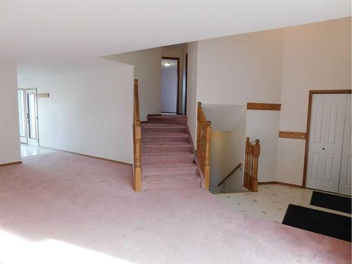 48 Kellington Close, Brooks, AB - Indoor Photo Showing Other Room