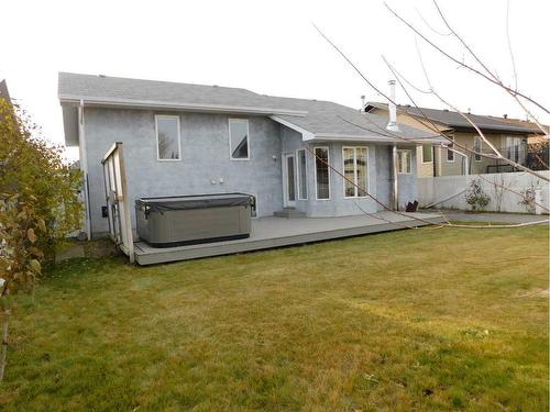 48 Kellington Close, Brooks, AB - Outdoor With Deck Patio Veranda