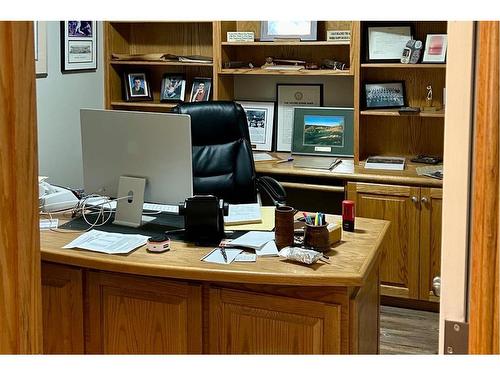 31 Ludor Close East, Brooks, AB - Indoor Photo Showing Office