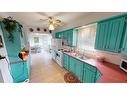 322 4 Avenue, Bassano, AB  - Indoor Photo Showing Kitchen With Double Sink 