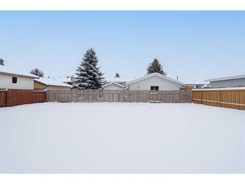 12 Ash Street, Brooks, AB - Outdoor