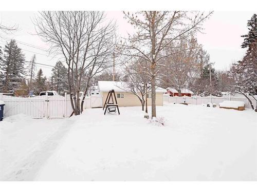 8 Evergreen Park Close West, Brooks, AB - Outdoor