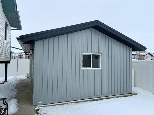 315 15 Street East, Brooks, AB - Outdoor With Exterior