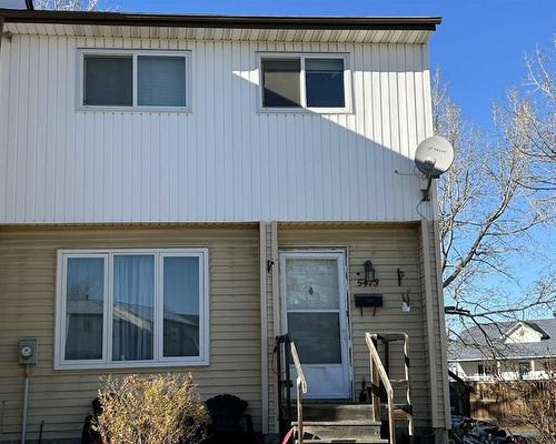 5413 56A Street Close, Olds, AB - Outdoor