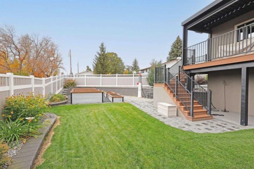 911 2 Avenue West, Brooks, AB - Outdoor With Deck Patio Veranda