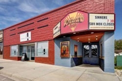 114-116 Second Avenue  Strathmore, AB T1P 1K3