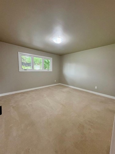 45 3 Avenue, Tilley, AB - Indoor Photo Showing Other Room